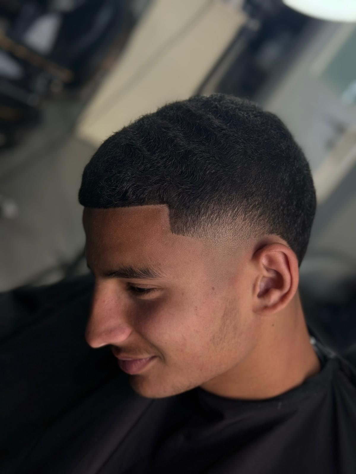 תספורת ועיצוב שיער מתוך גלריית Aviel Barbershop, תמונה 6 מתוך 23